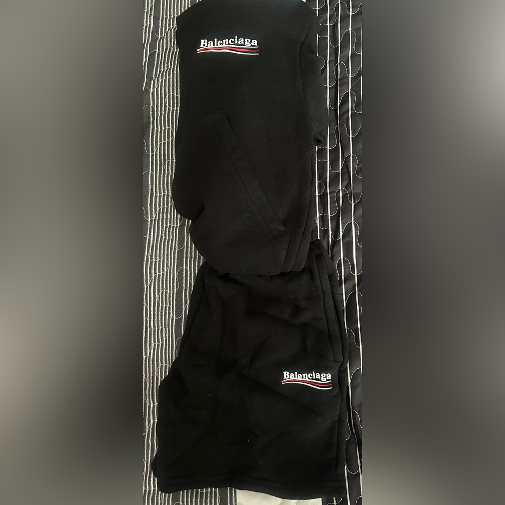 Balenciaga  kids Black campaign shorts and hoodie